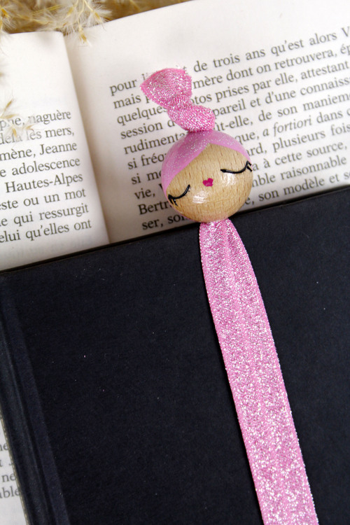 (image pour) Marque Page Elastique Paillette Rose